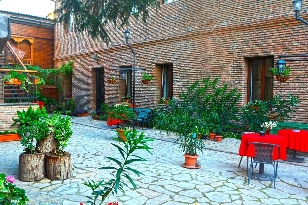 Отель Tiflis Hotel Тбилиси-45