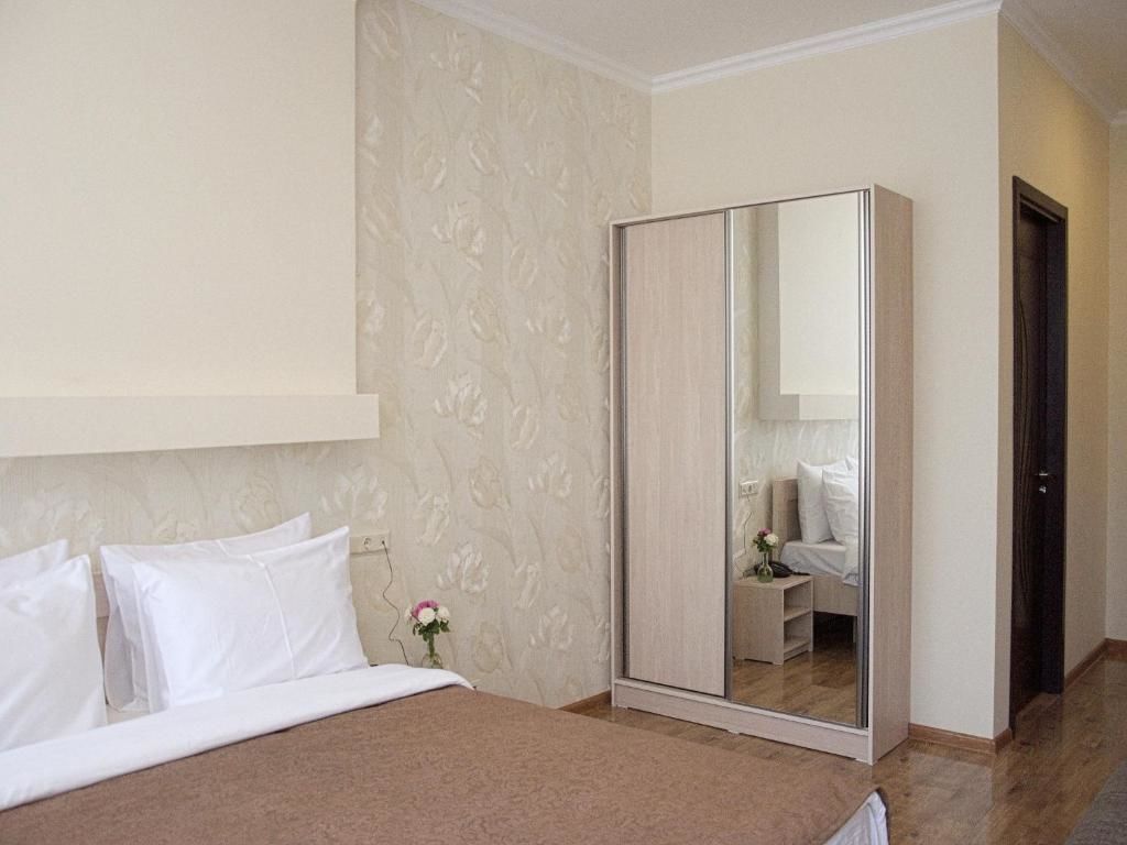 Отель Tiflis Hotel Тбилиси