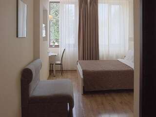 Отель Tiflis Hotel Тбилиси Стандартный двухместный номер с 1 кроватью-8