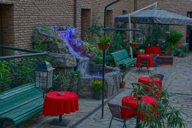 Отель Tiflis Hotel Тбилиси-12