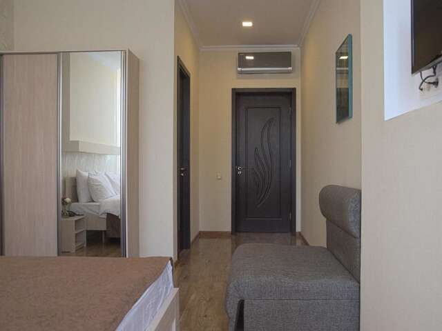 Отель Tiflis Hotel Тбилиси-51