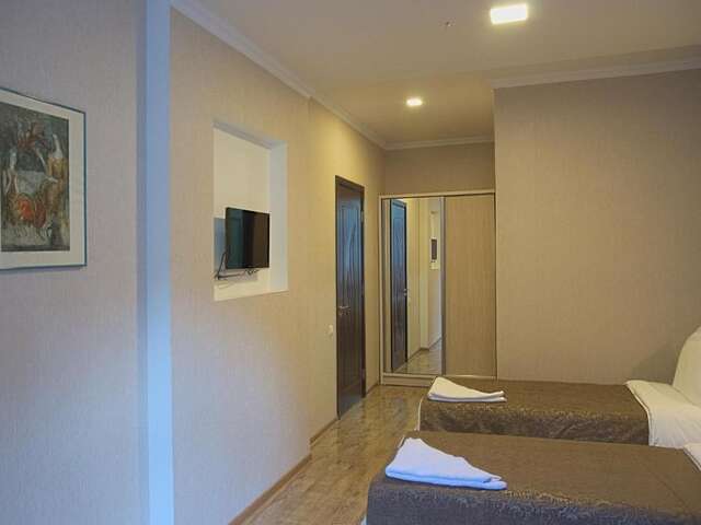 Отель Tiflis Hotel Тбилиси-63